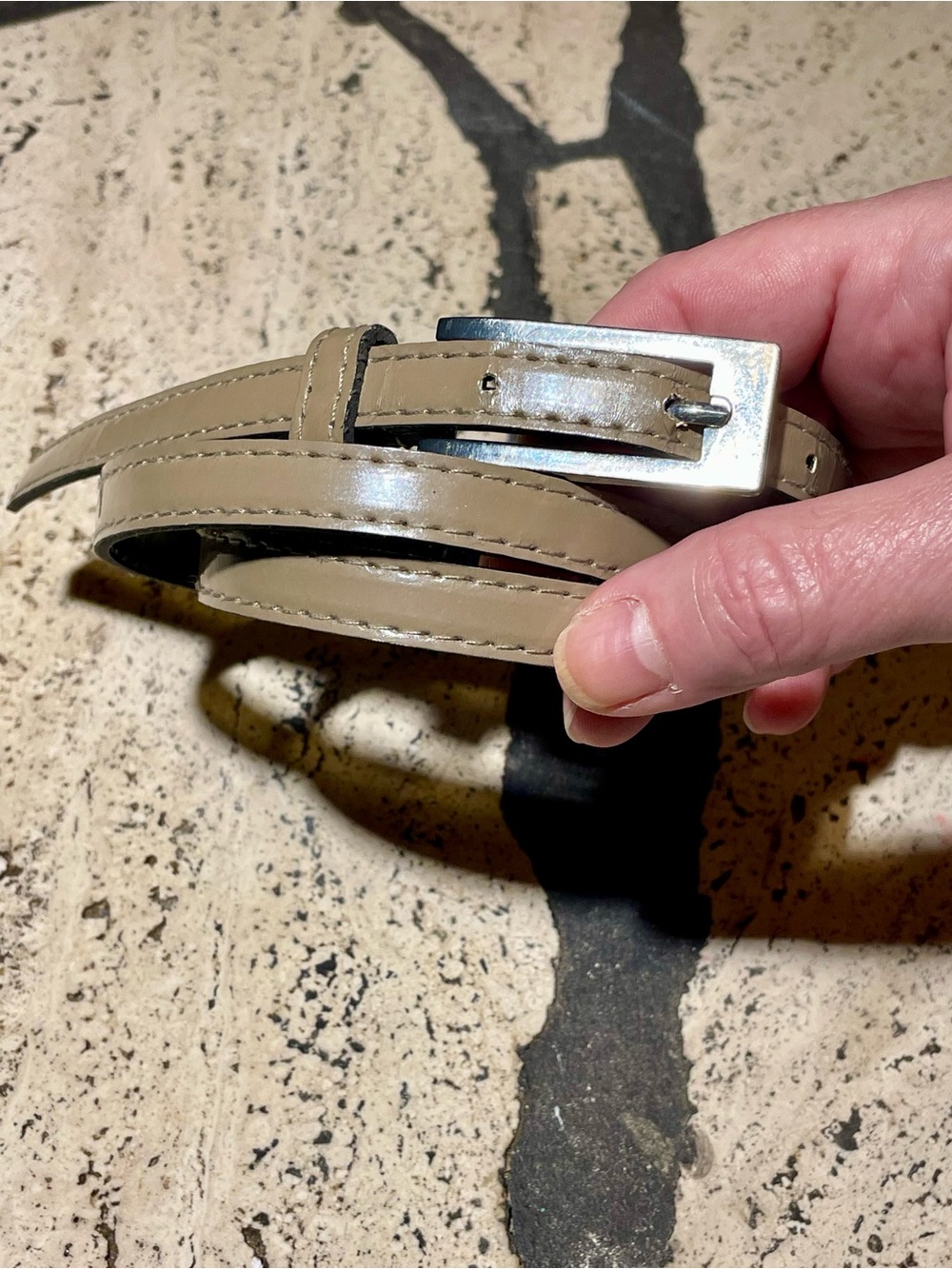 Leather Slim Waist Belt in Taupe